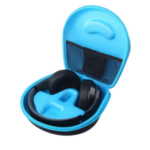 Universal-Headphones-Case-in-Black